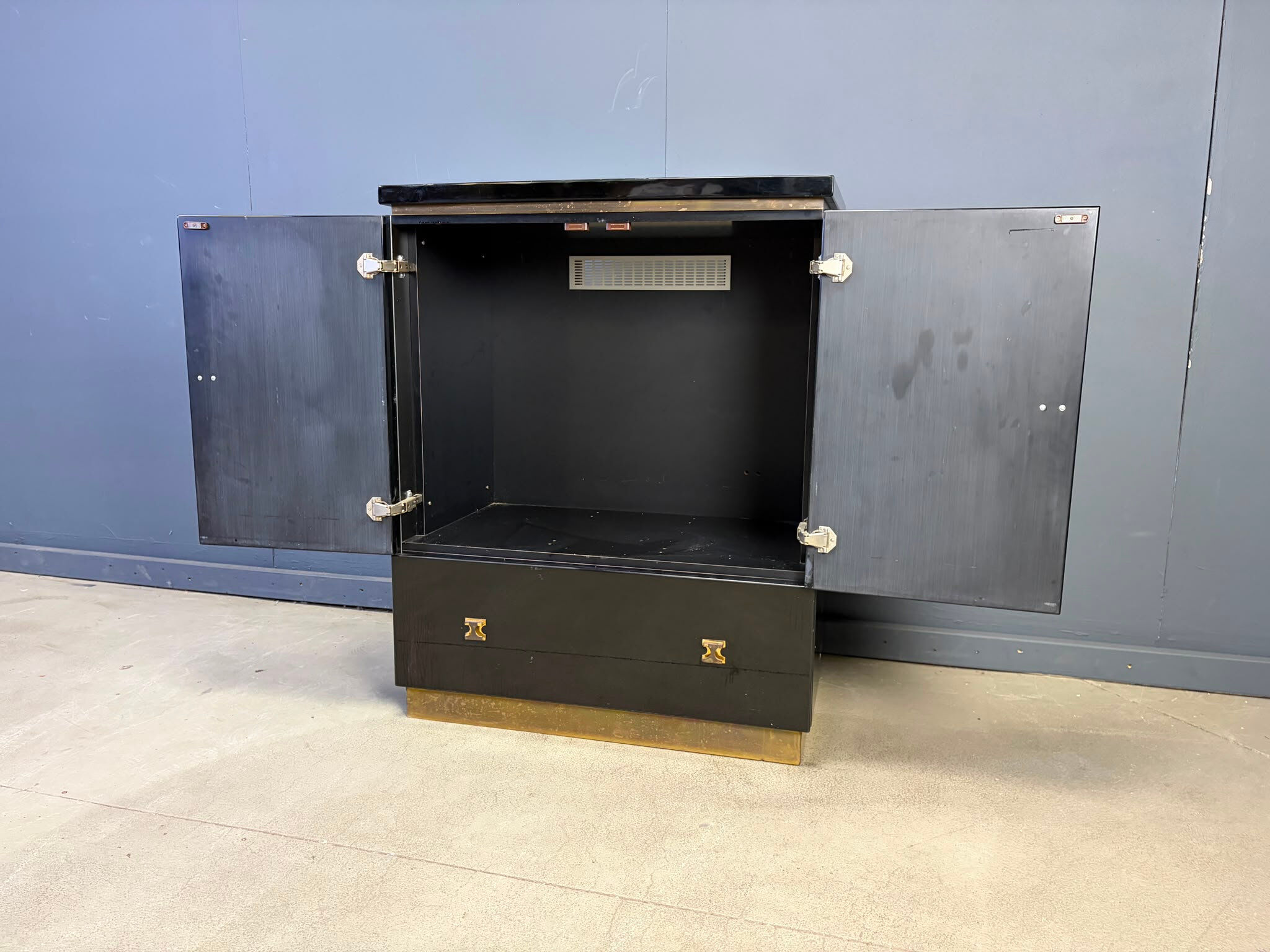 Cabinet de style Maison Jansen français, années 1970