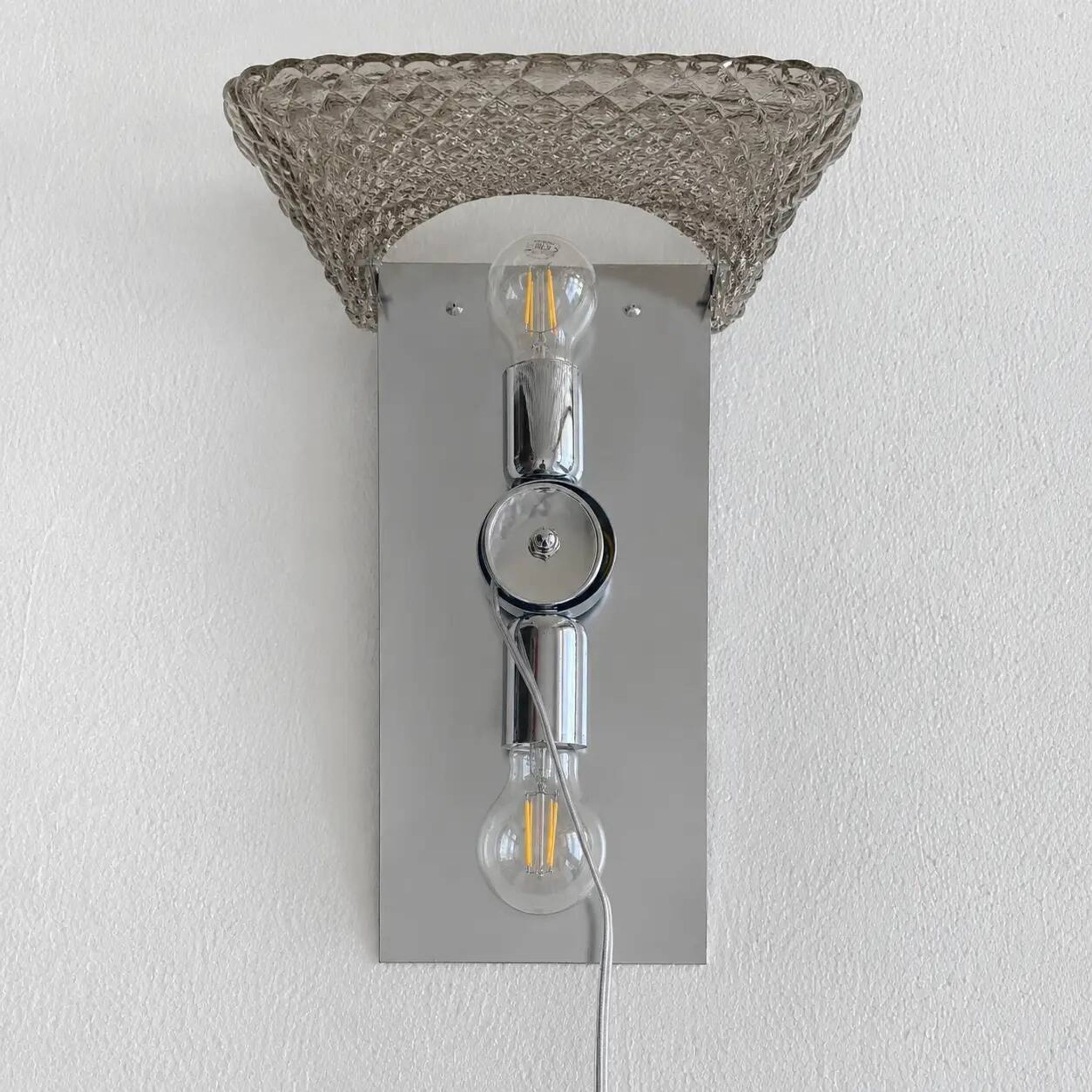 Elegant Mid-Century “Graniglia” Rhombus Murano Glass Wall Sconces, Set of 2