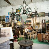 Large and large chandelier in wrought iron and glass circa 1980/90