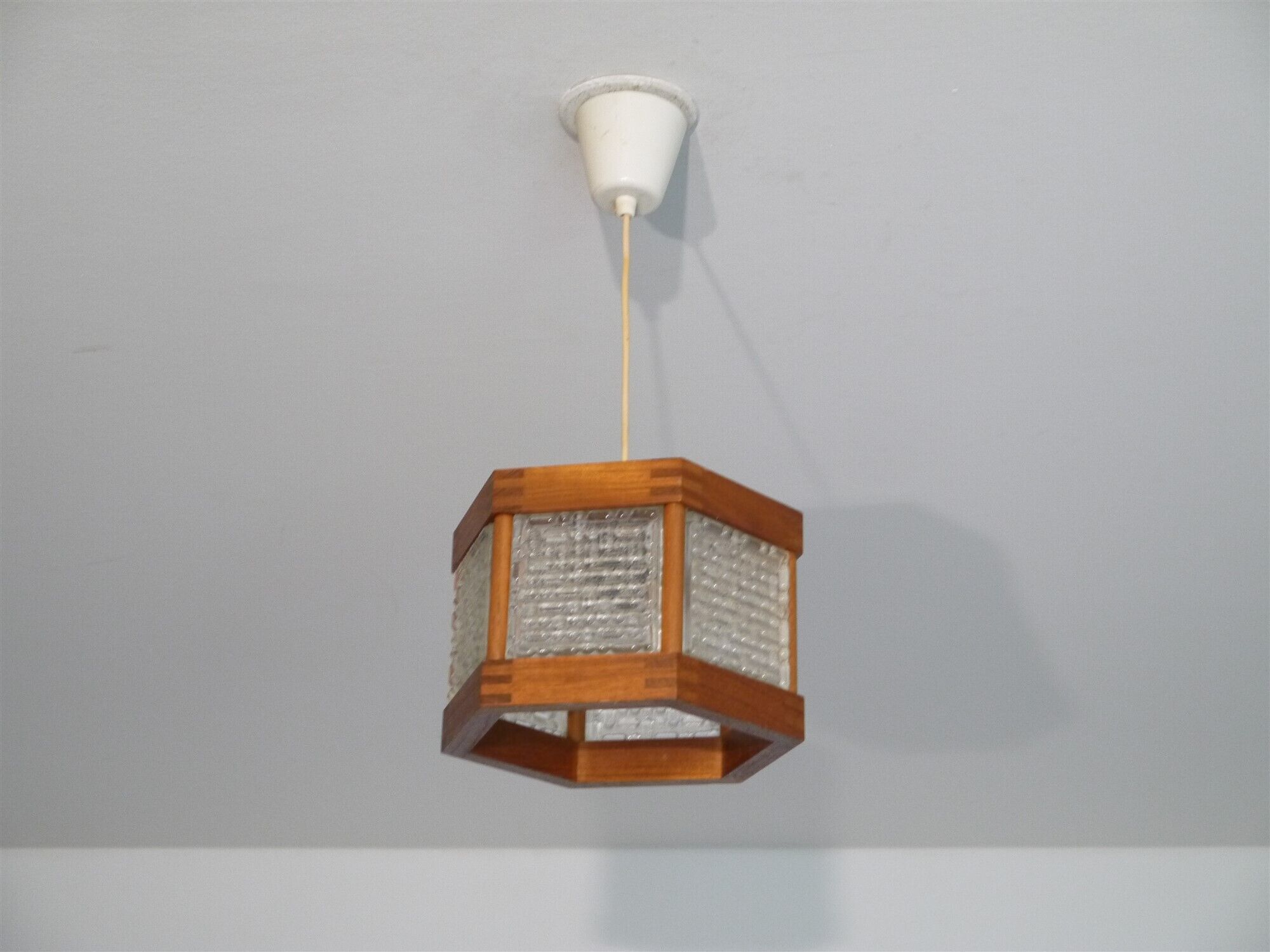 Scandinavian hanging lamp in teak and glass 1960