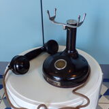 Vintage column phone in Bakelite
