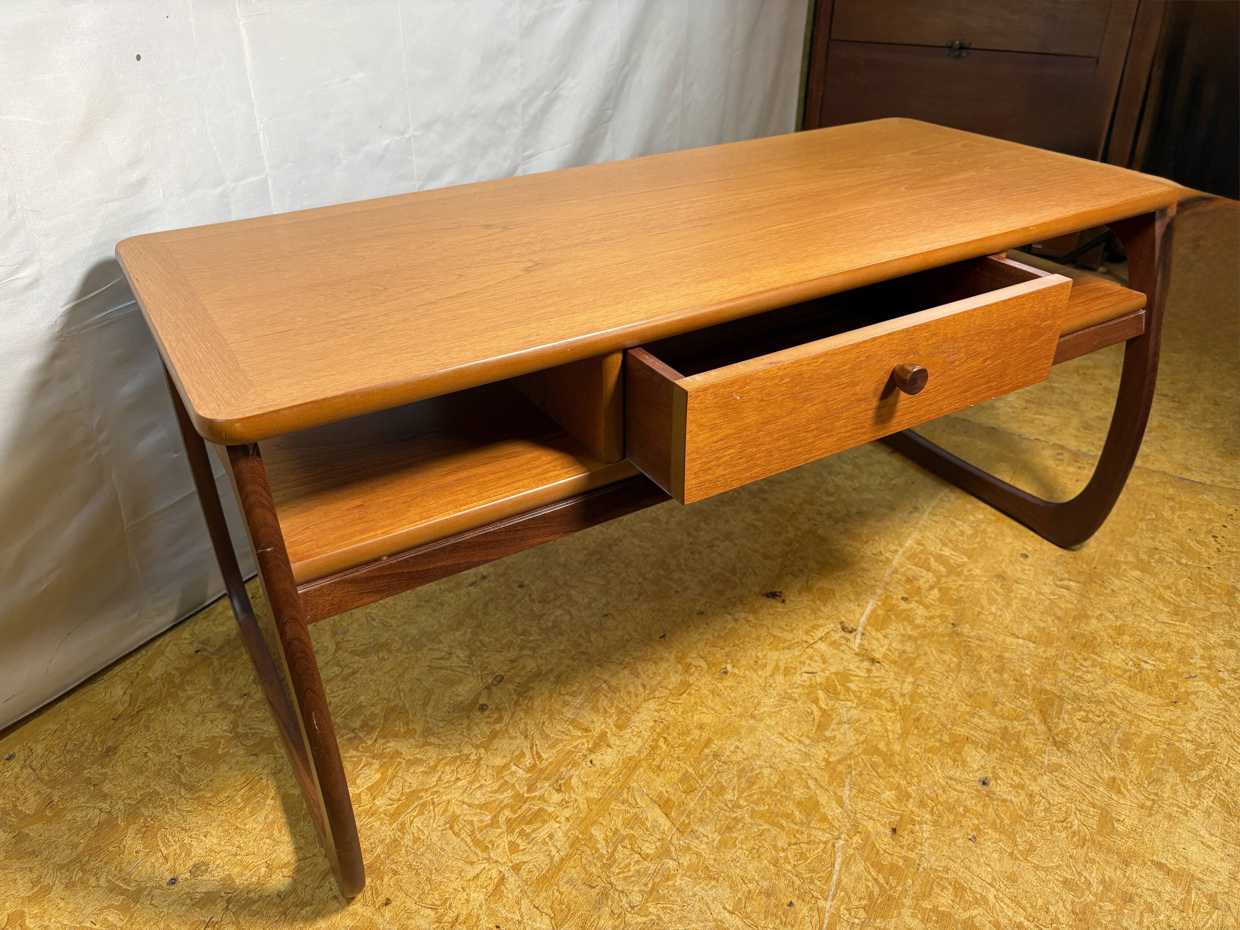 Vintage Parker Knoll Burlington Coffee Table | 1970s | Mid-Century Teak | S