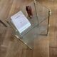 Elegant wheeled serving trolley in gilded brass and glass, in a spirit