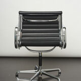 Charles and Ray Eames Aluminum Group chair.