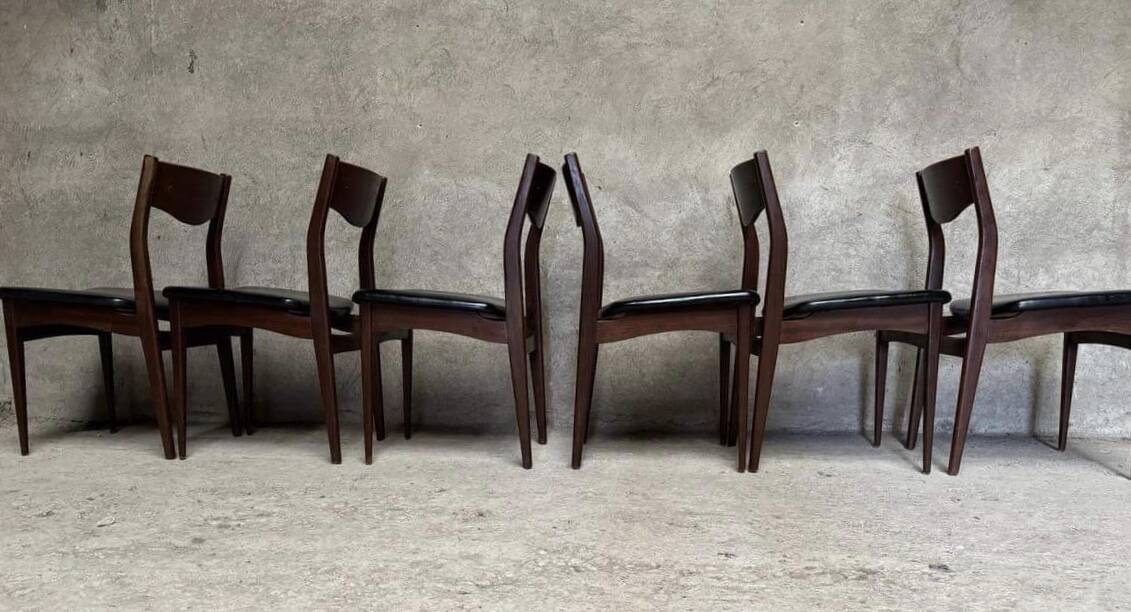 Series Set of 6 vintage Scandinavian rosewood chairs from the 1960s