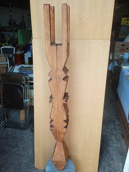 Brutalist ethnic sculpture / Totem, solid wood on base