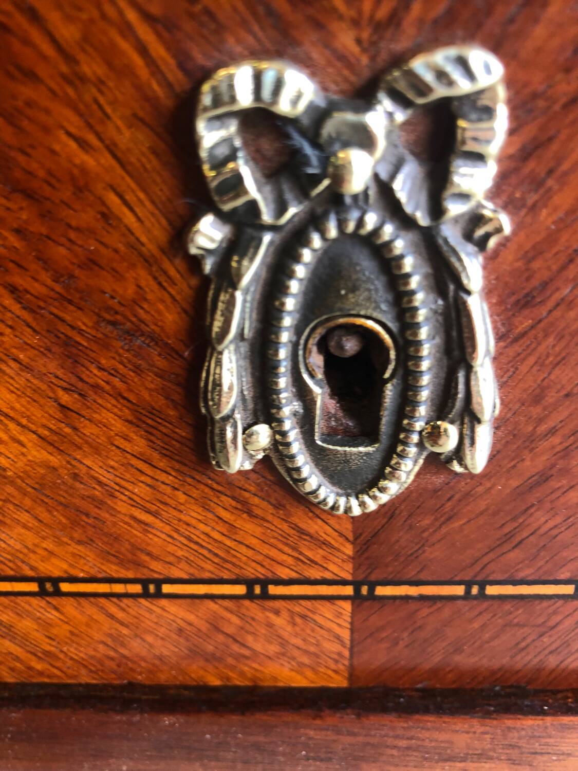 Small Louis XVI style chest of drawers