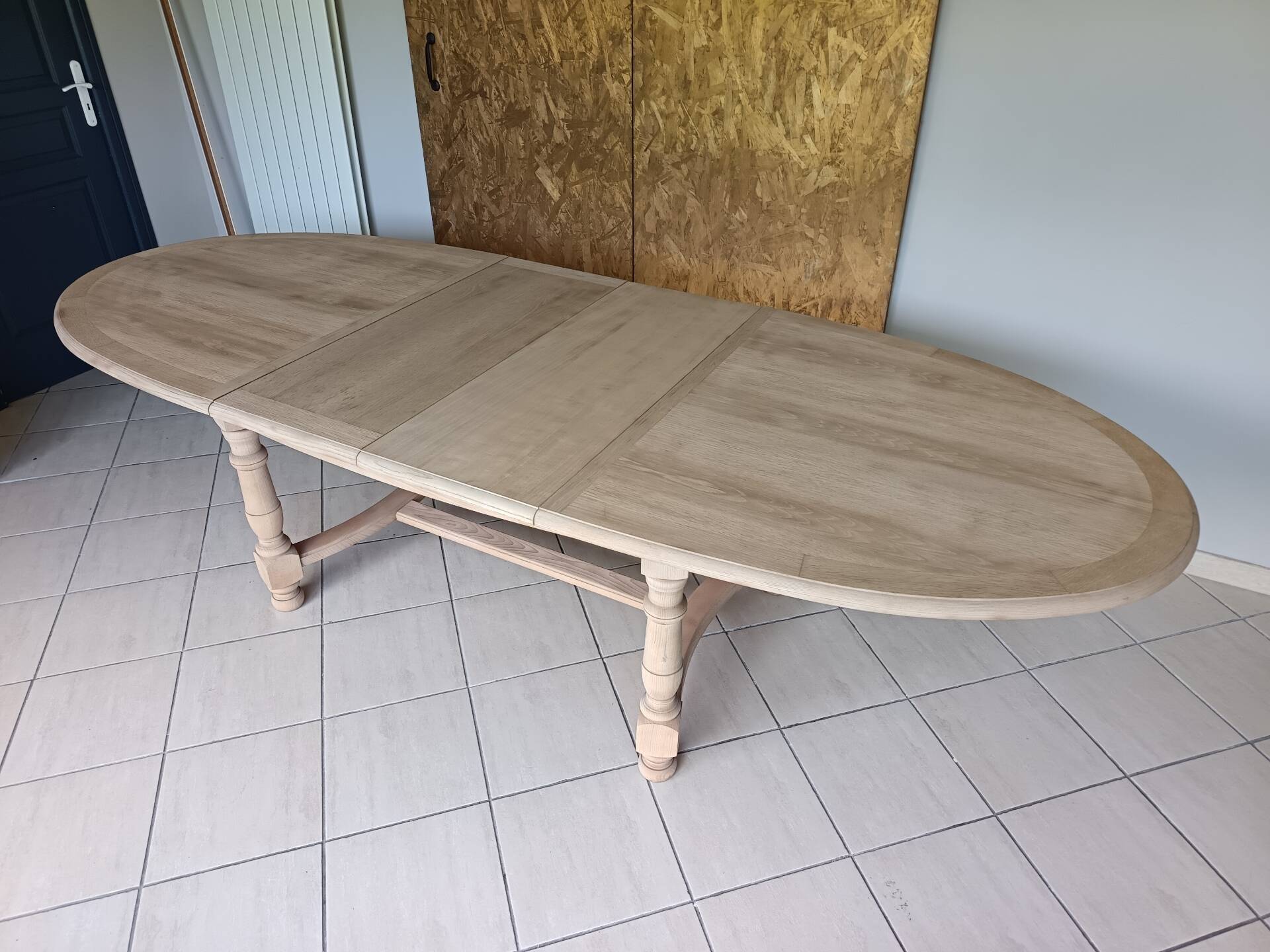 Renovated solid oak extendable oval table