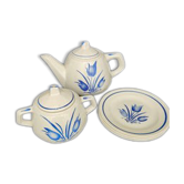 Tiled tea set