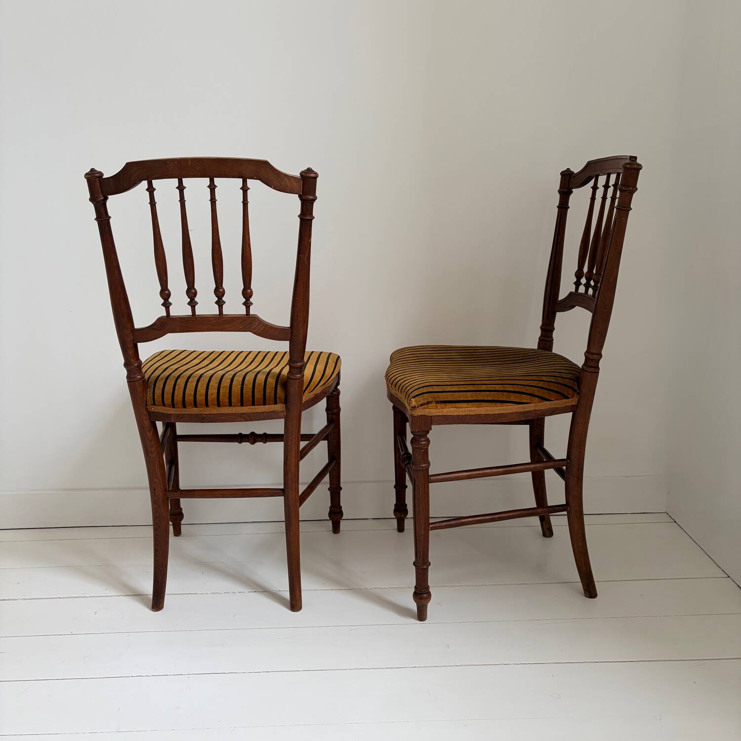 Pair of lovely Napoleon III / Louis XVI chairs - Striped velvet