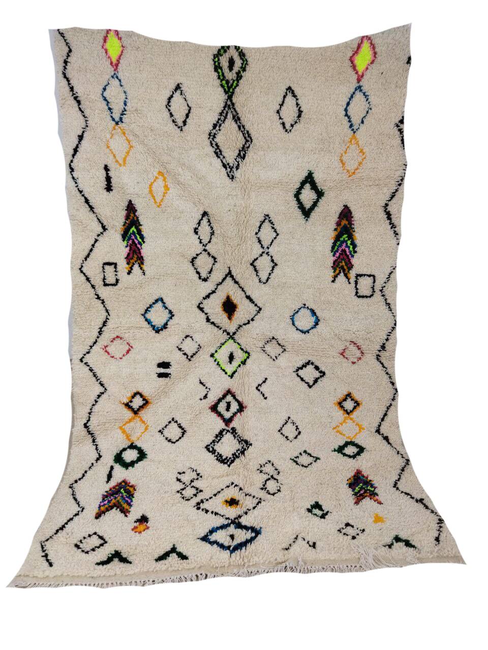 Handmade moroccan berber rug 250 x 153 cm