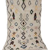 Handmade moroccan berber rug 250 x 153 cm