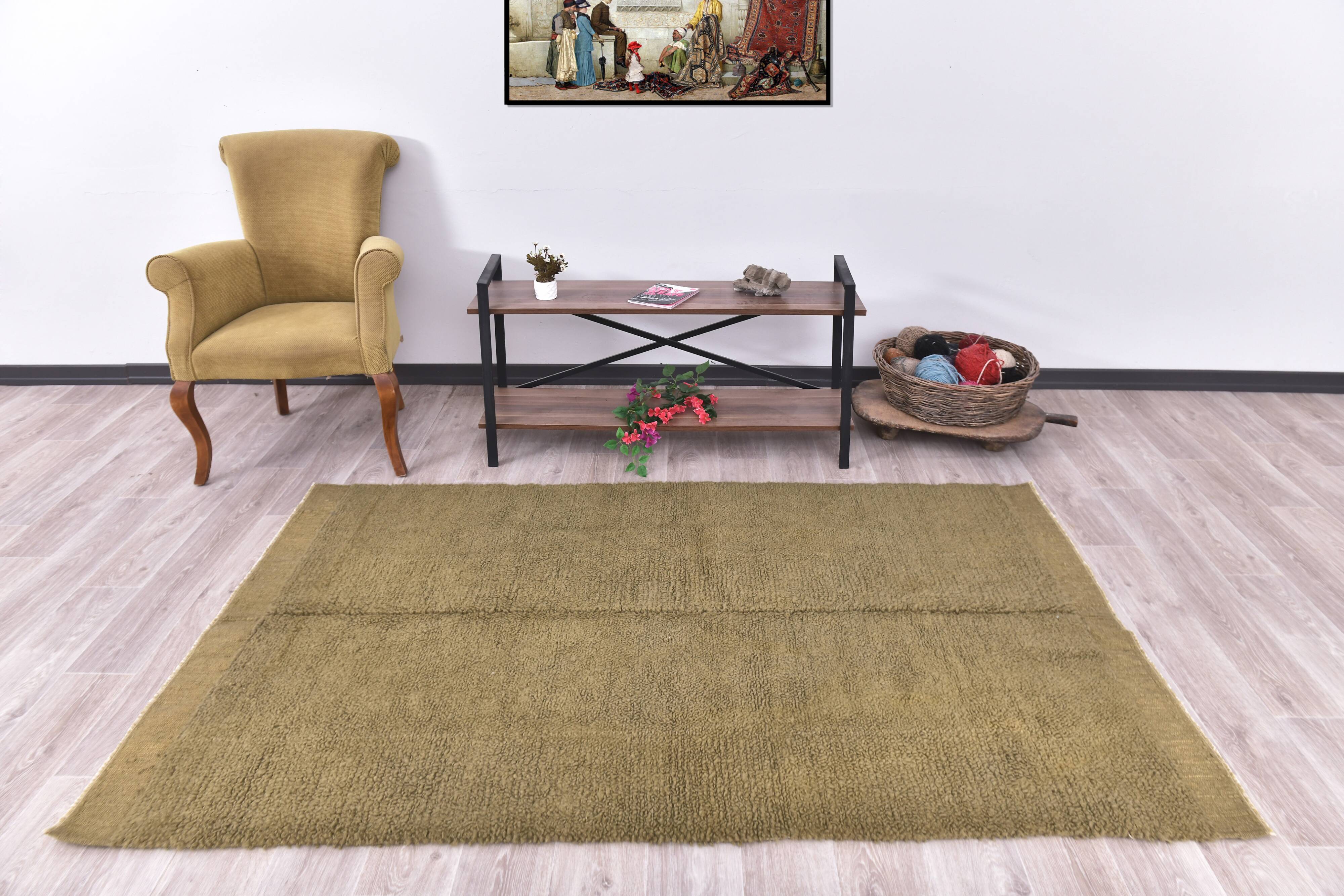 Green Moroccan Berber Area Rug 132x222Cm SK 240774