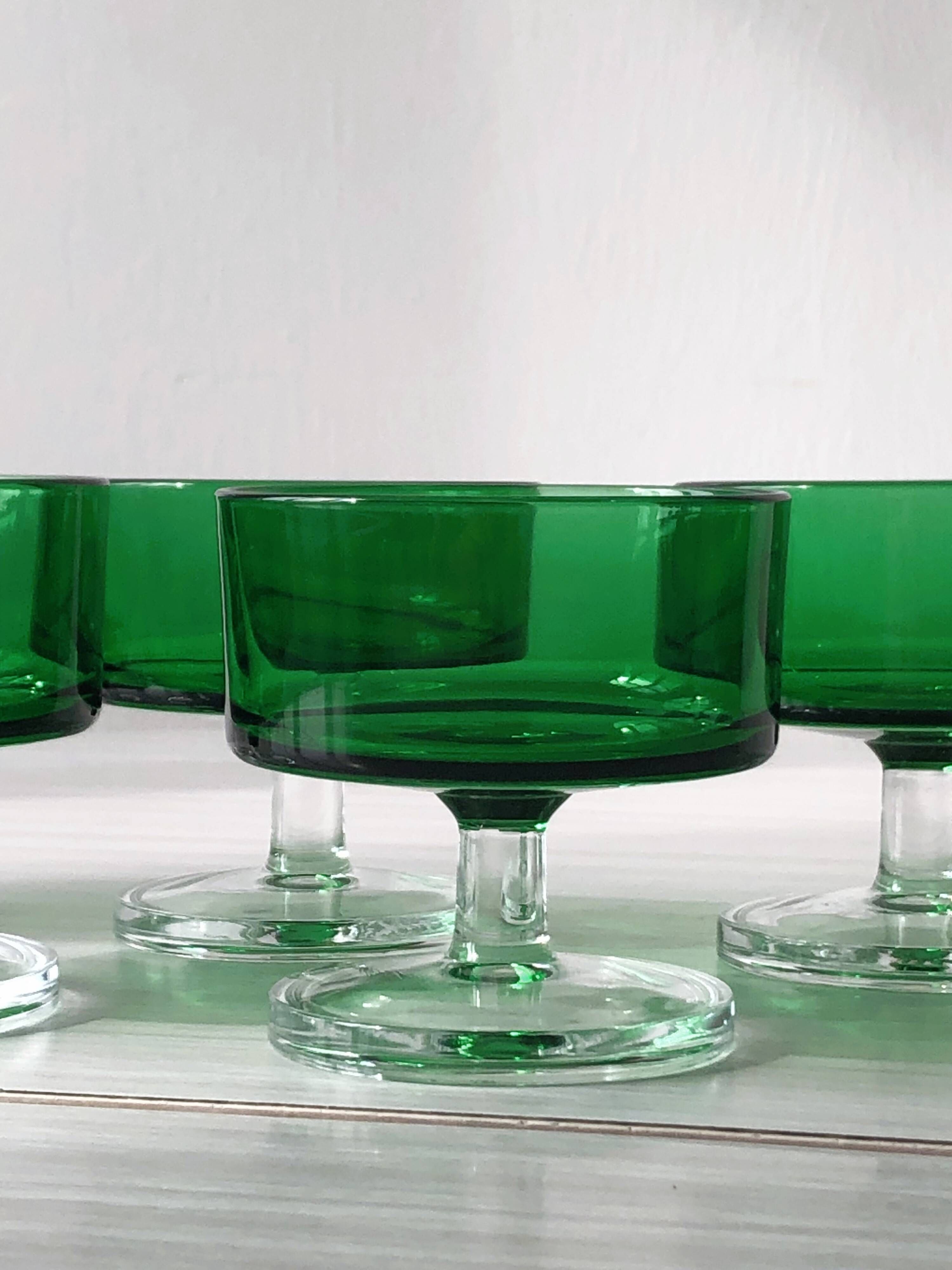 6 translucent green champagne glasses, Cavalier Luminarc dessert glasses