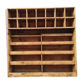 Meuble de métier à casiers de magasin d'atelier en bois de sapin