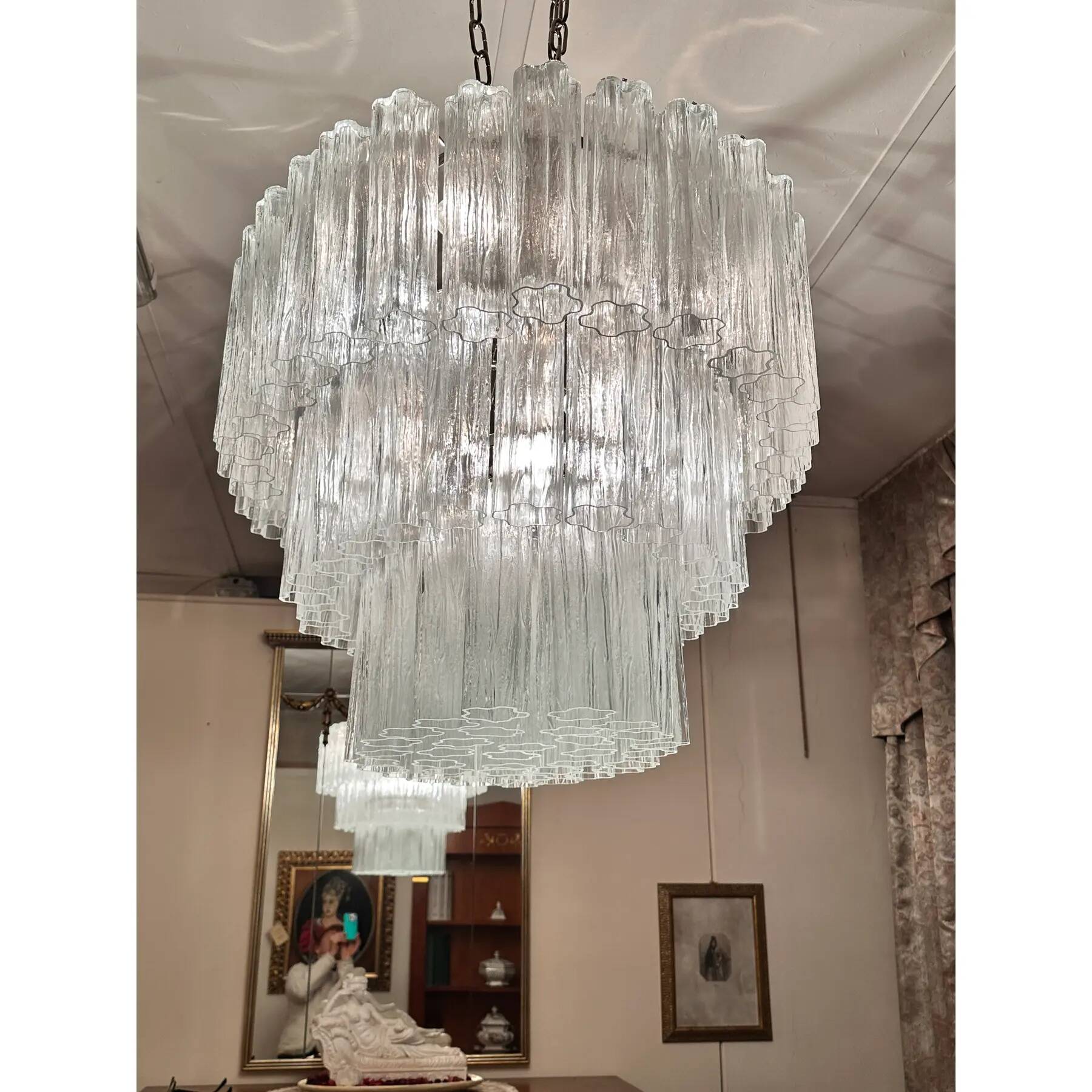 Contemporary Oval Transparent “Tronchi” Murano Glass Chandelier in Venini S
