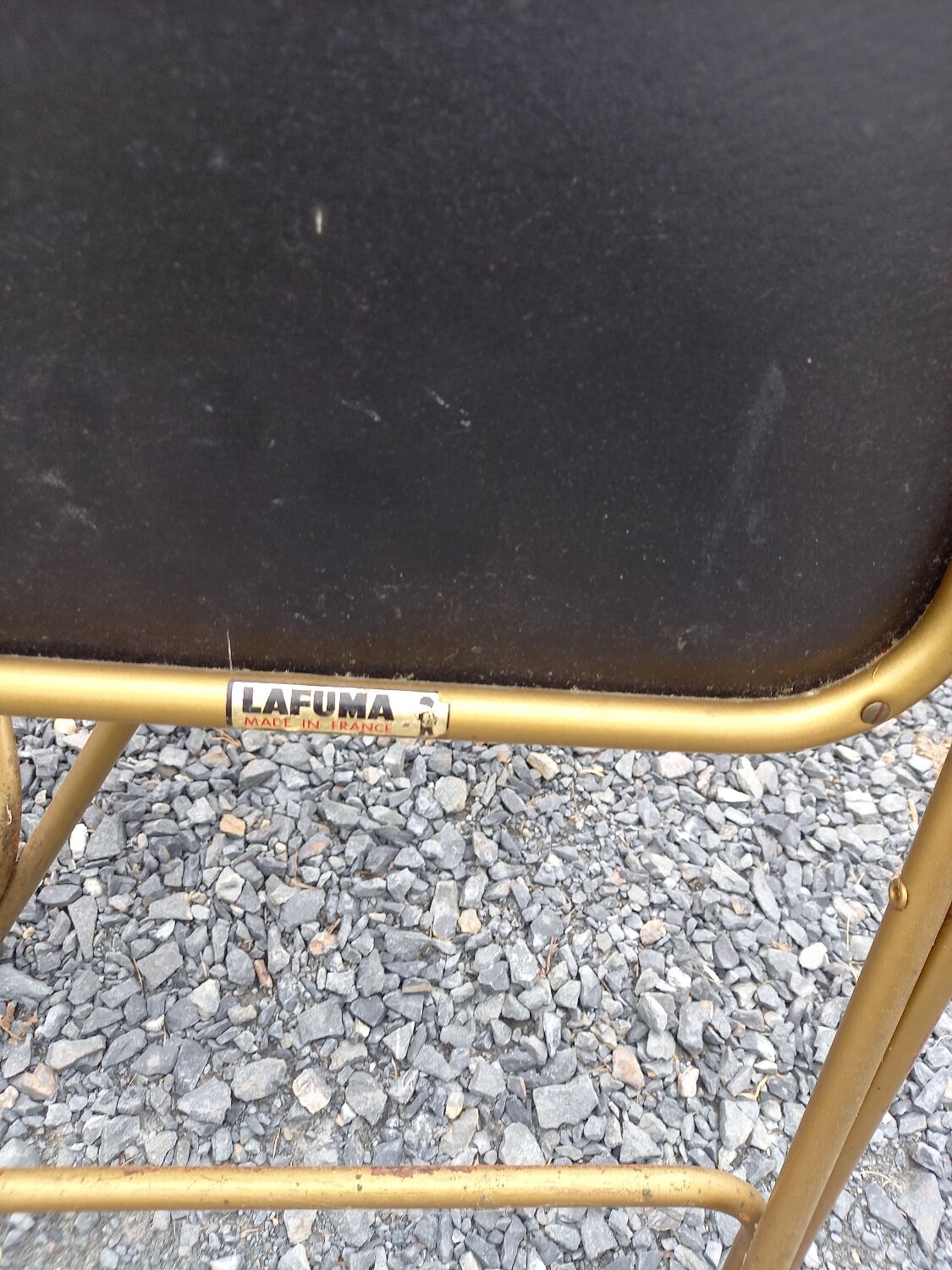 2 folding chairs lausanne vintage tapestry