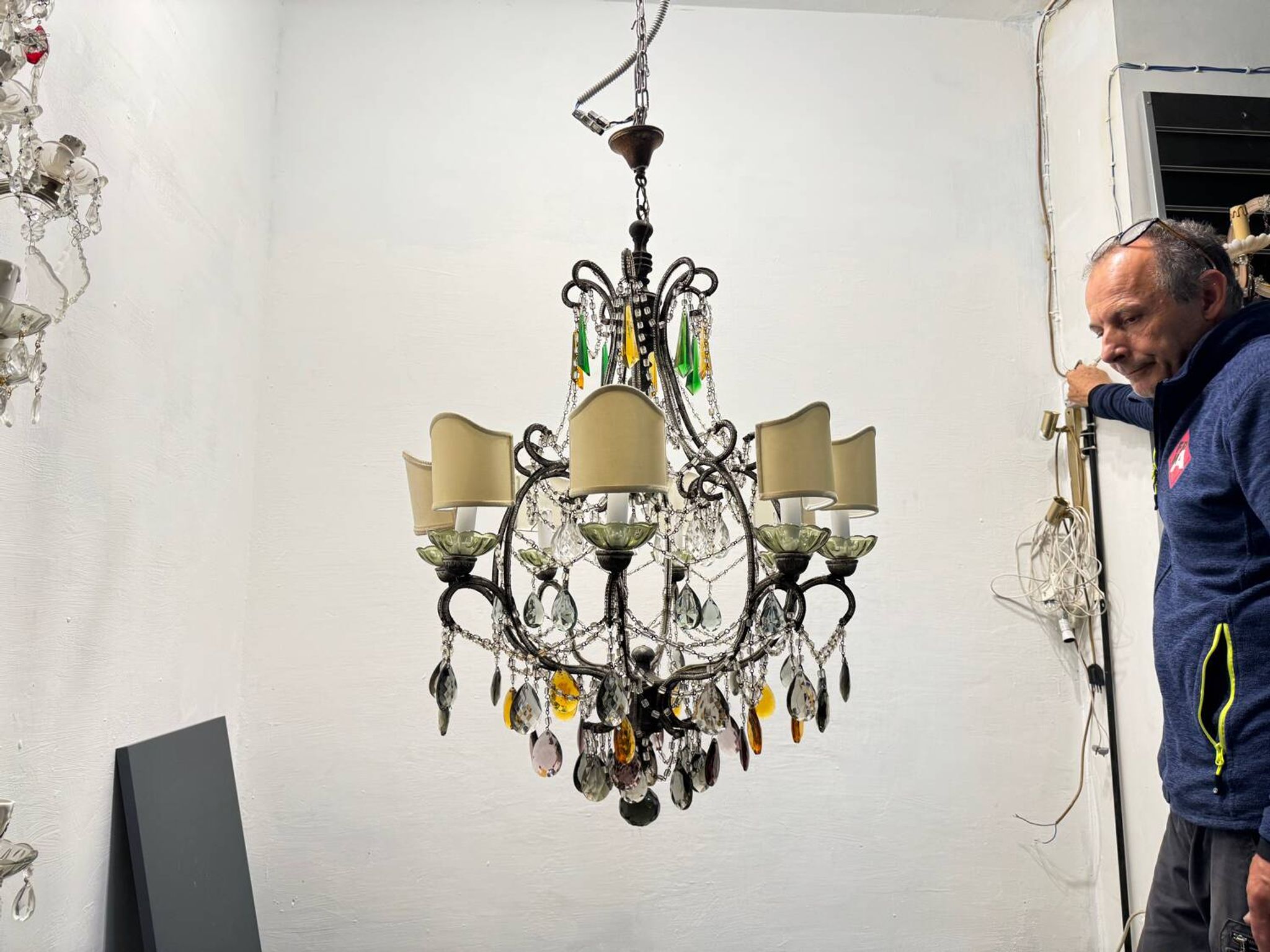 Grand lustre en cristal multicolore des années 1950