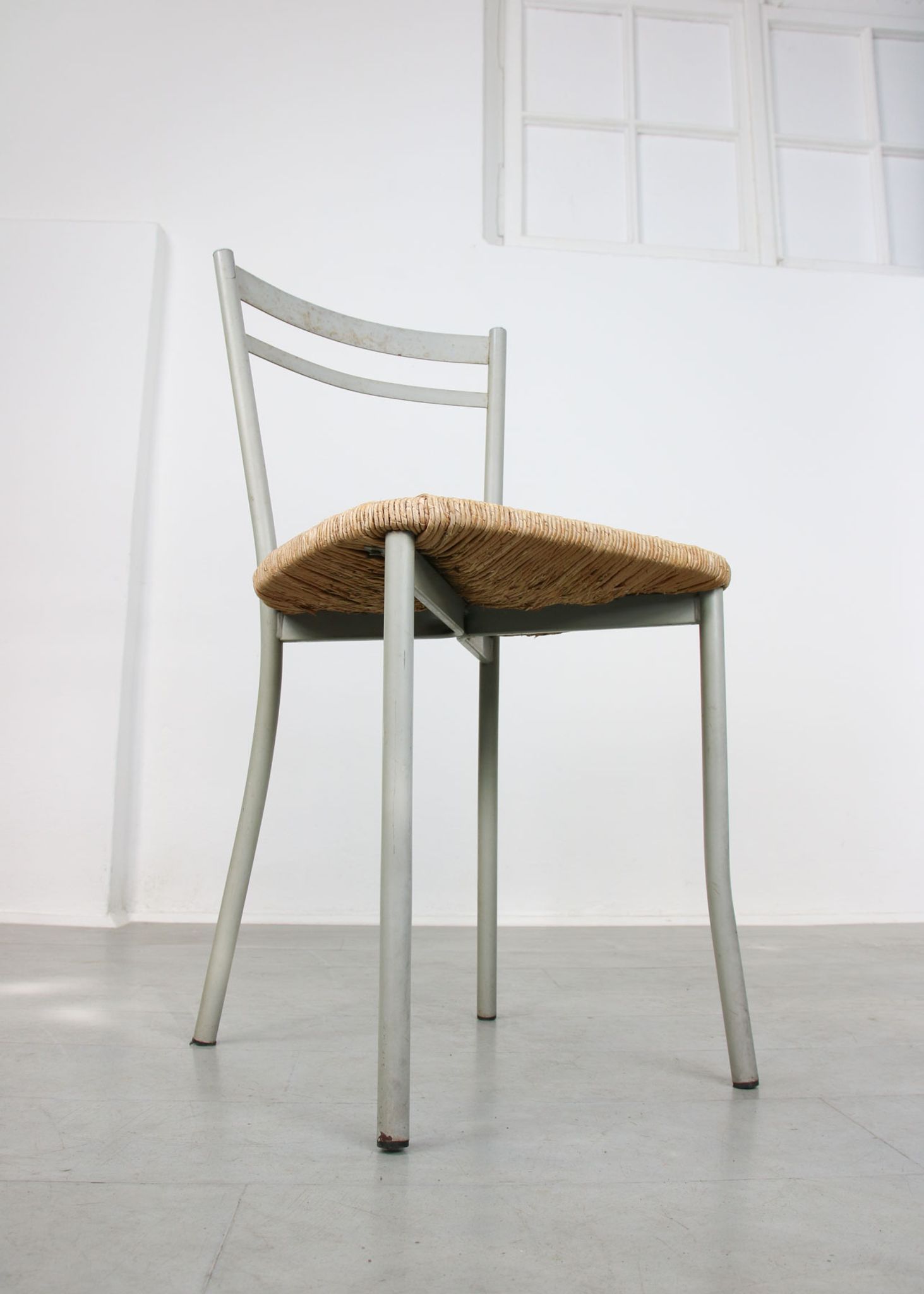Vintage italian straw and metal chair