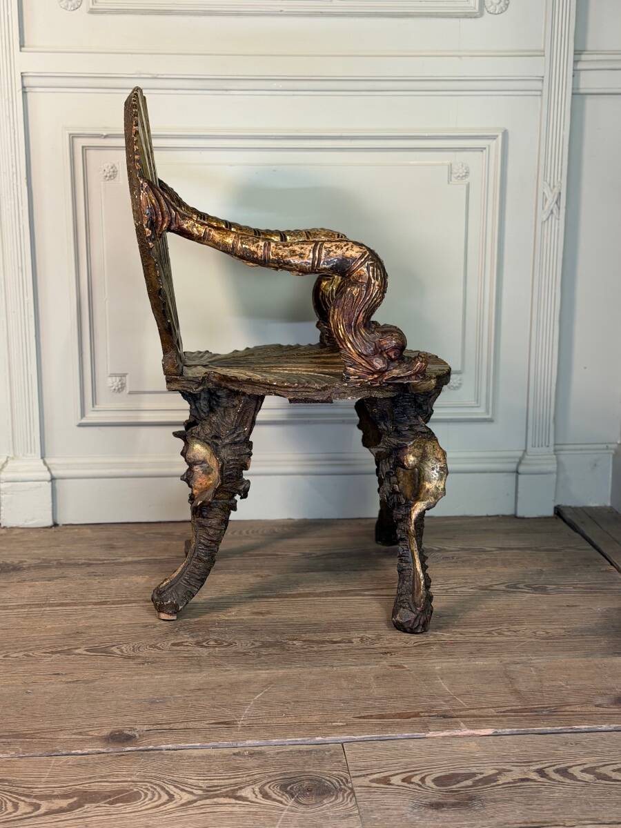 Venetian "Grotto" armchair in carved polychrome wood, silvered and gilded, circa 1890.