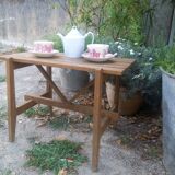 Table basse pieds compas