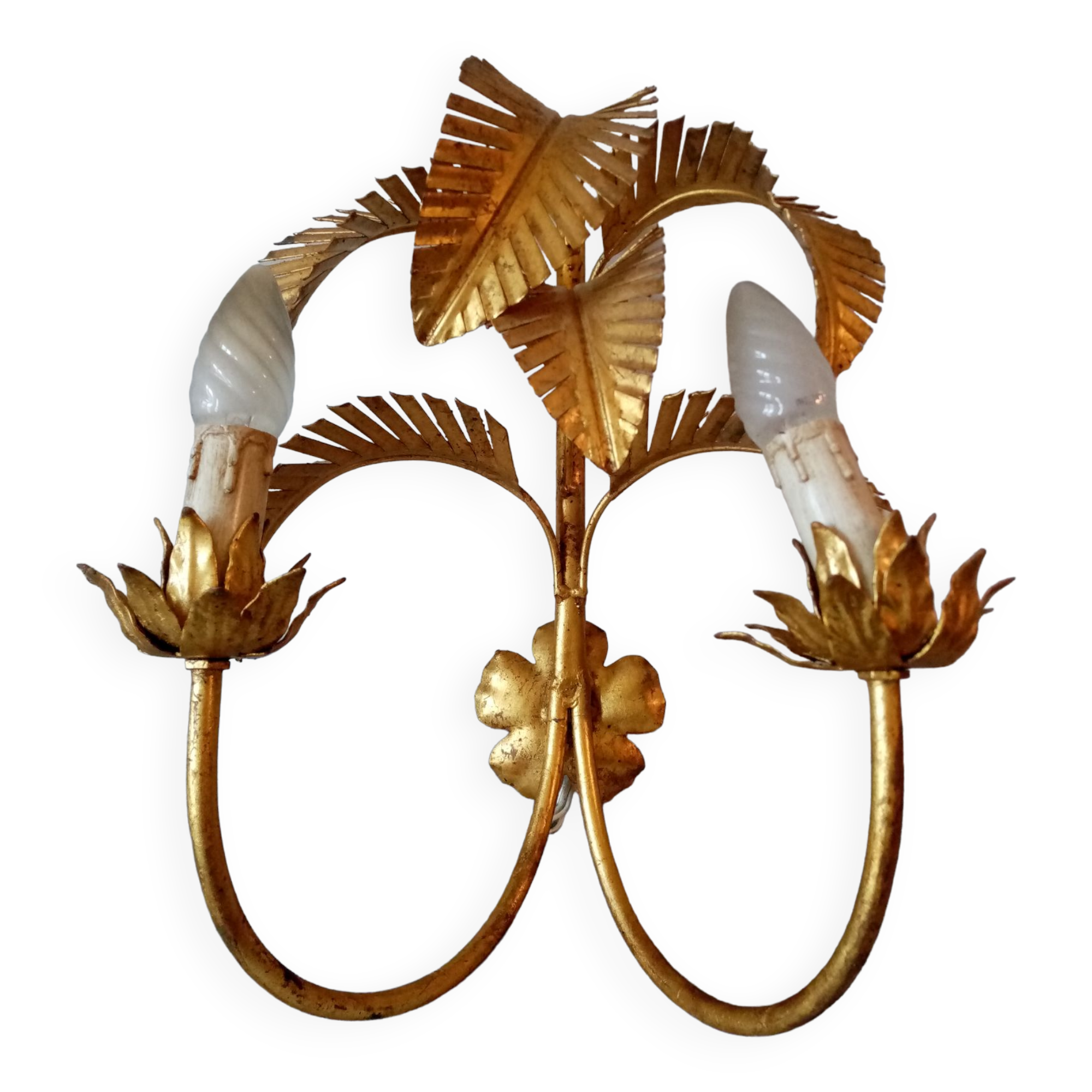 Old wall lamp palm shaped metal dore with leaf