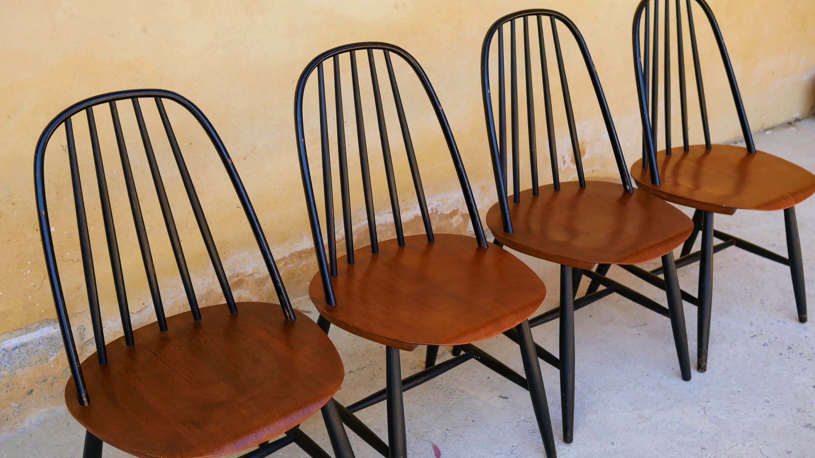 Set of 4 chairs Scandinavian by Sven Erik Fryklund for Hagafors Stolfabrik