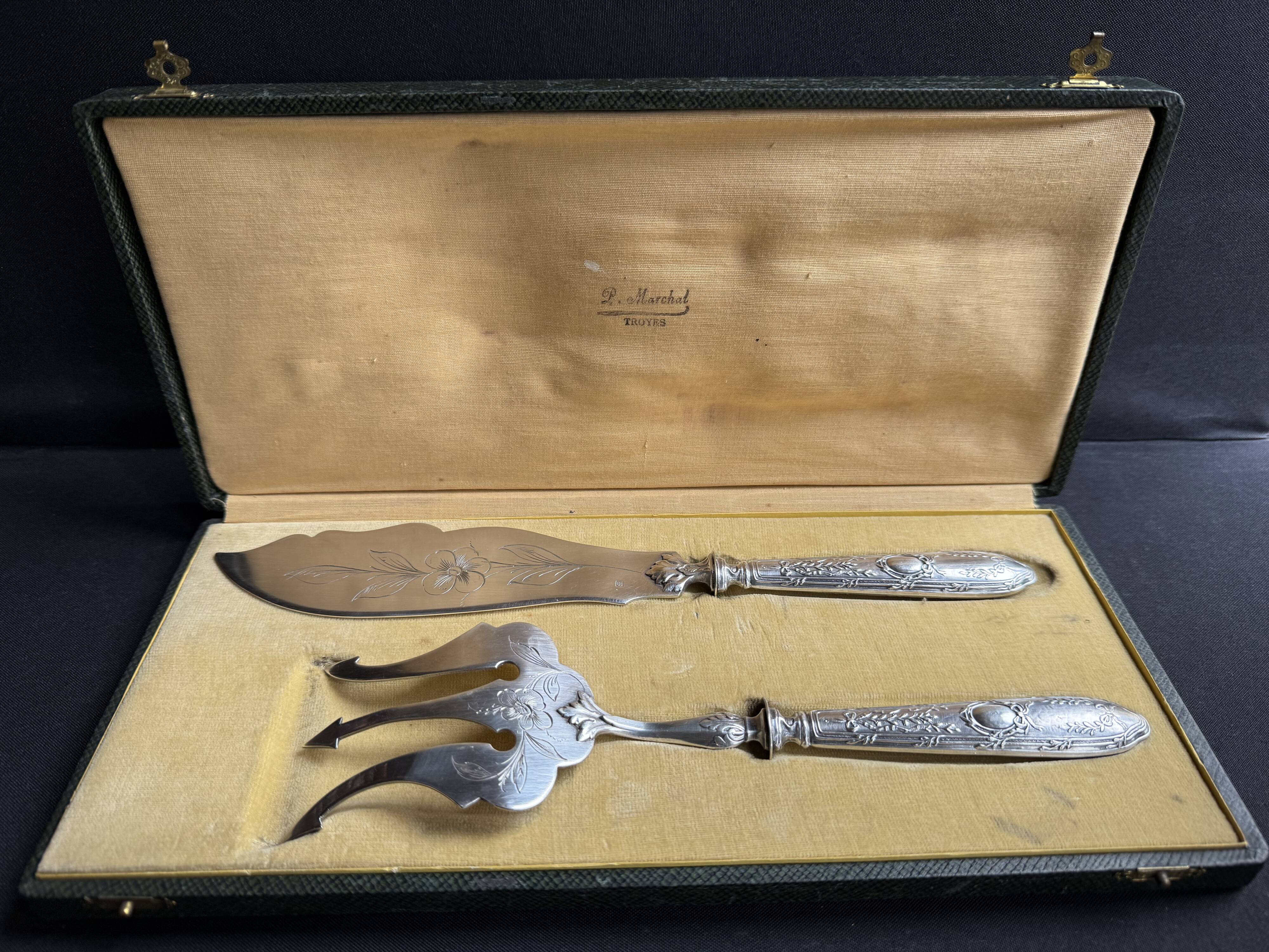 Fish Serving Cutlery – Silver and Silver Plated