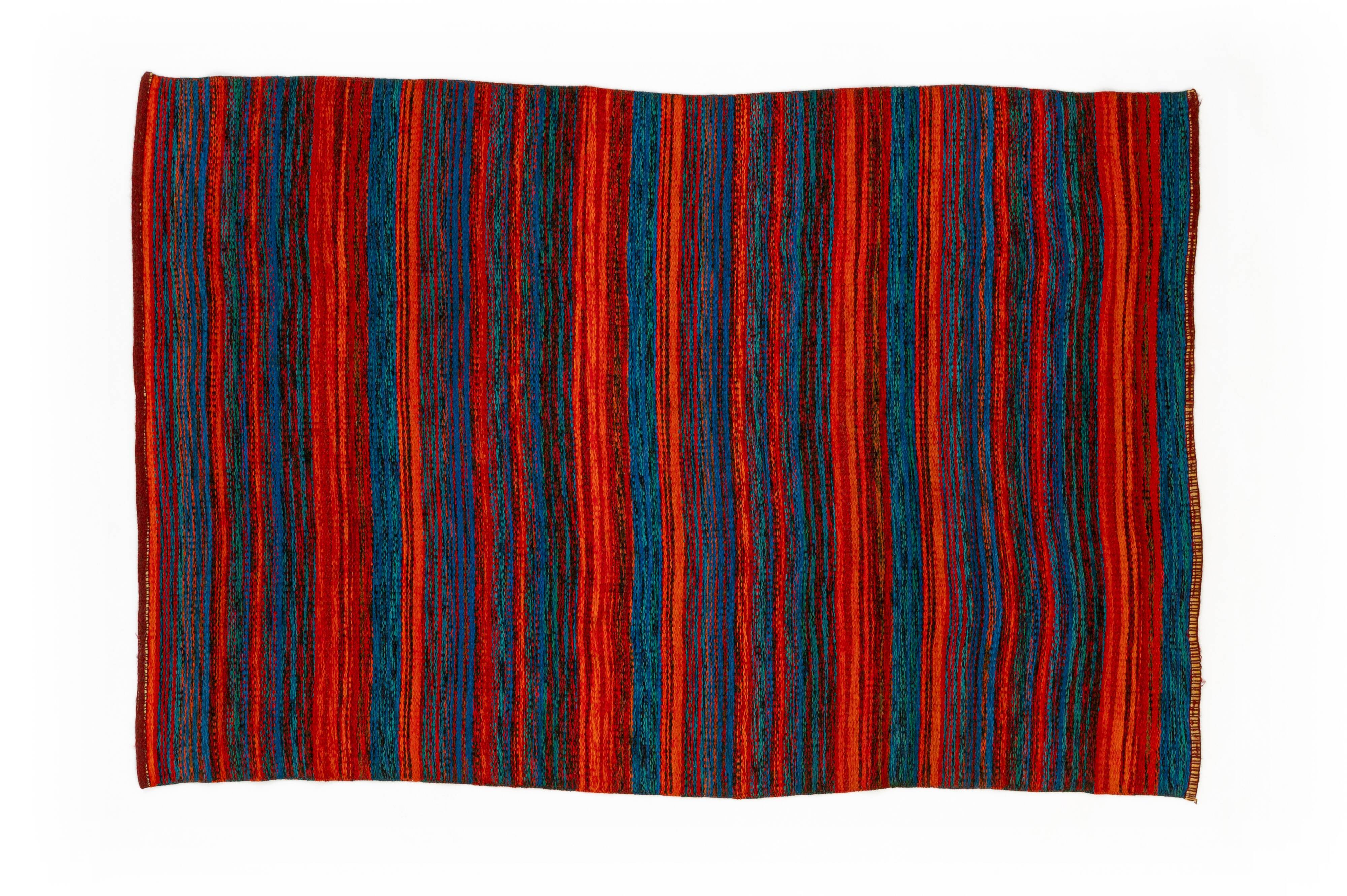 Scandinavian 20th century modern flat weave rug. 190 x 126 cm (75 x 50 in).