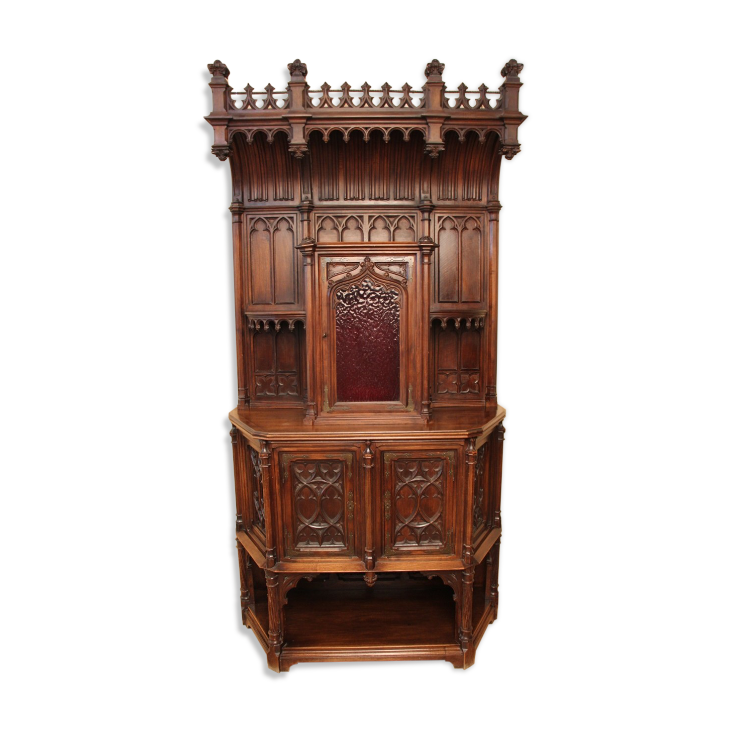 Credence in walnut 19th neo-gothic flamboyant