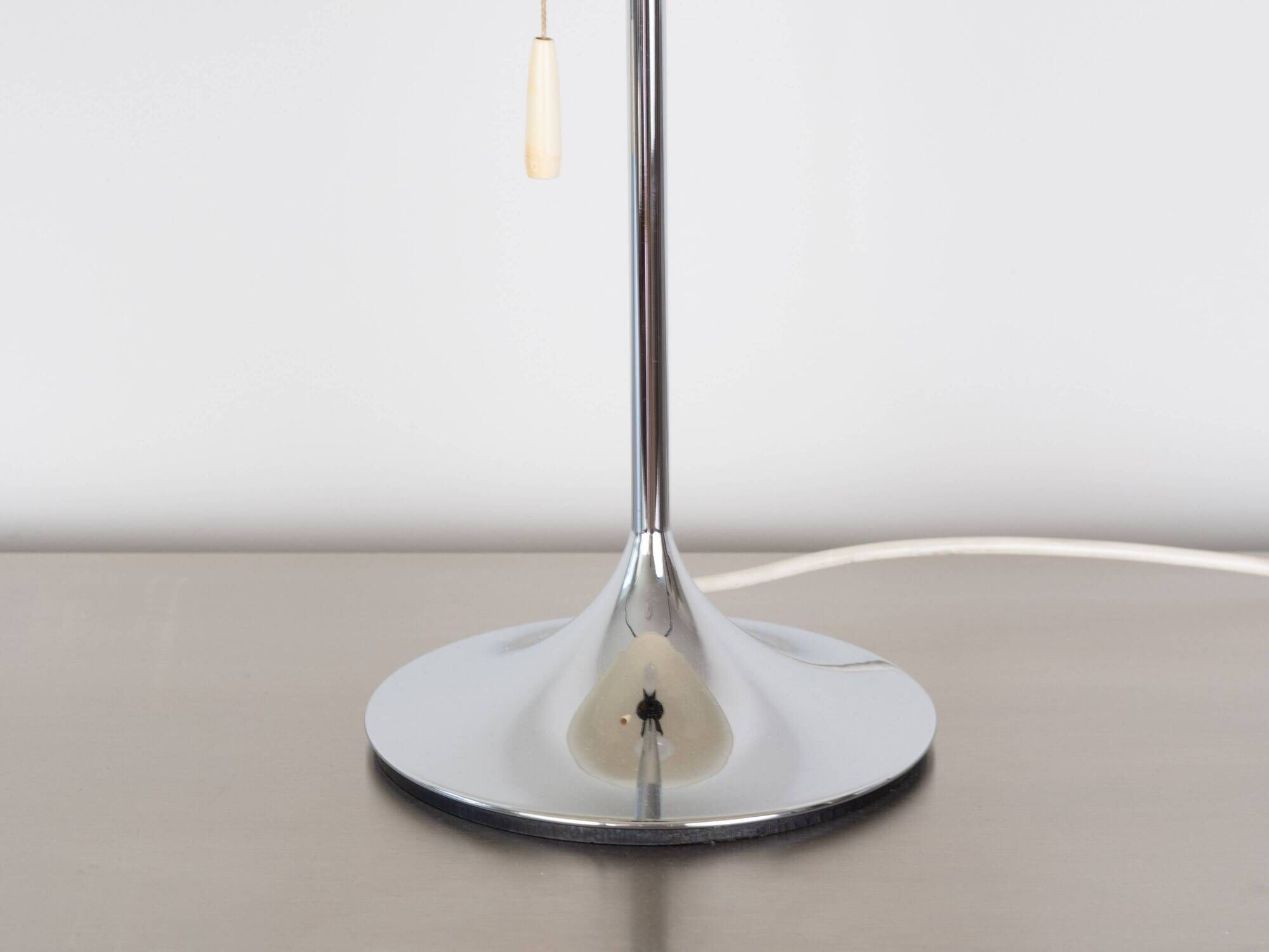Vintage Frank Bentler Wila Desk Lamp, White, German Mid-Century Modern Desi