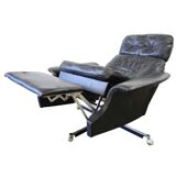 Vintage black leather armchair / lounge chair / relax seat