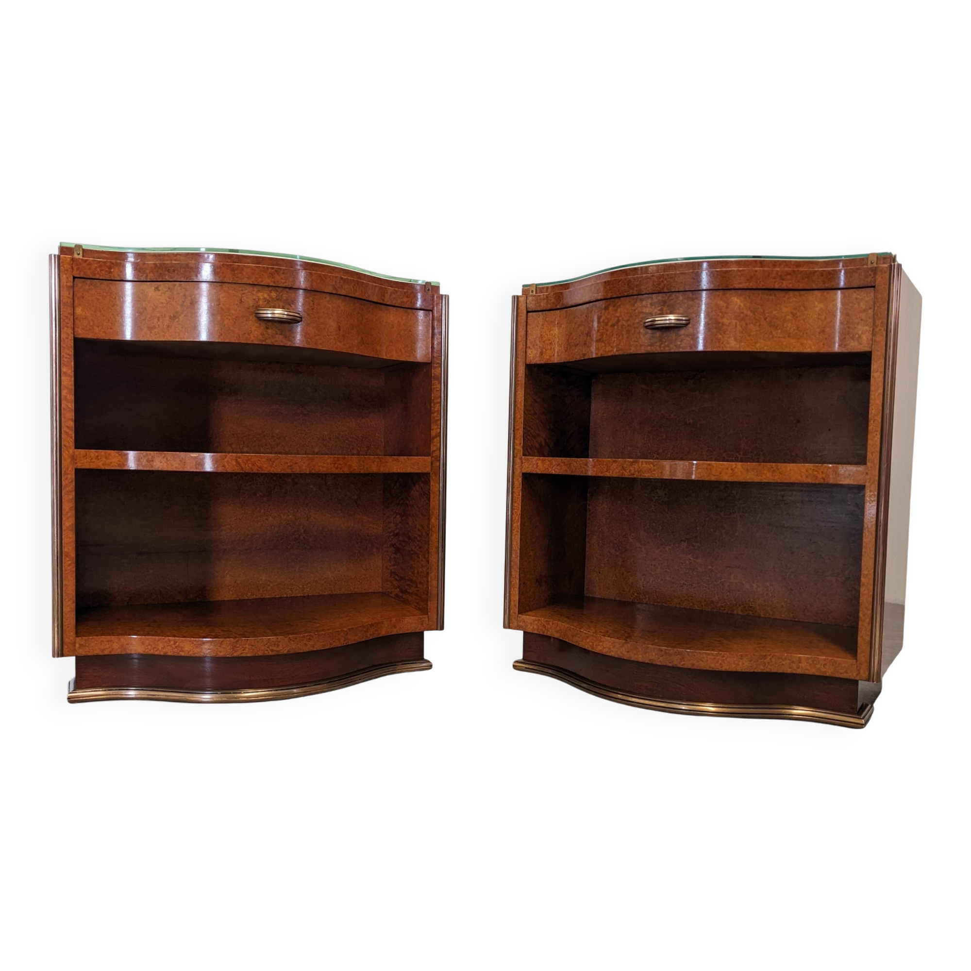 Pair of Art Deco amboyna burl bedside tables circa 1920