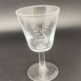 Aperitif glasses with chiseled pattern of ears of corn and flowers