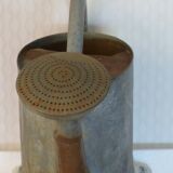 Zinc watering can