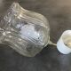 Suspension lustre vintage en verre moulé forme tulipe