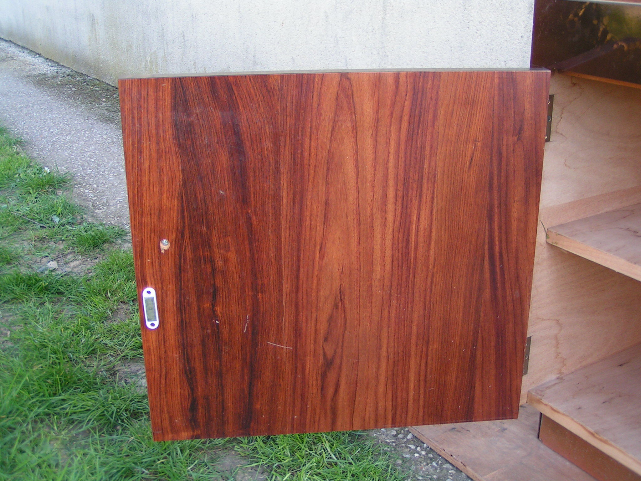 Meuble bar marbré marron