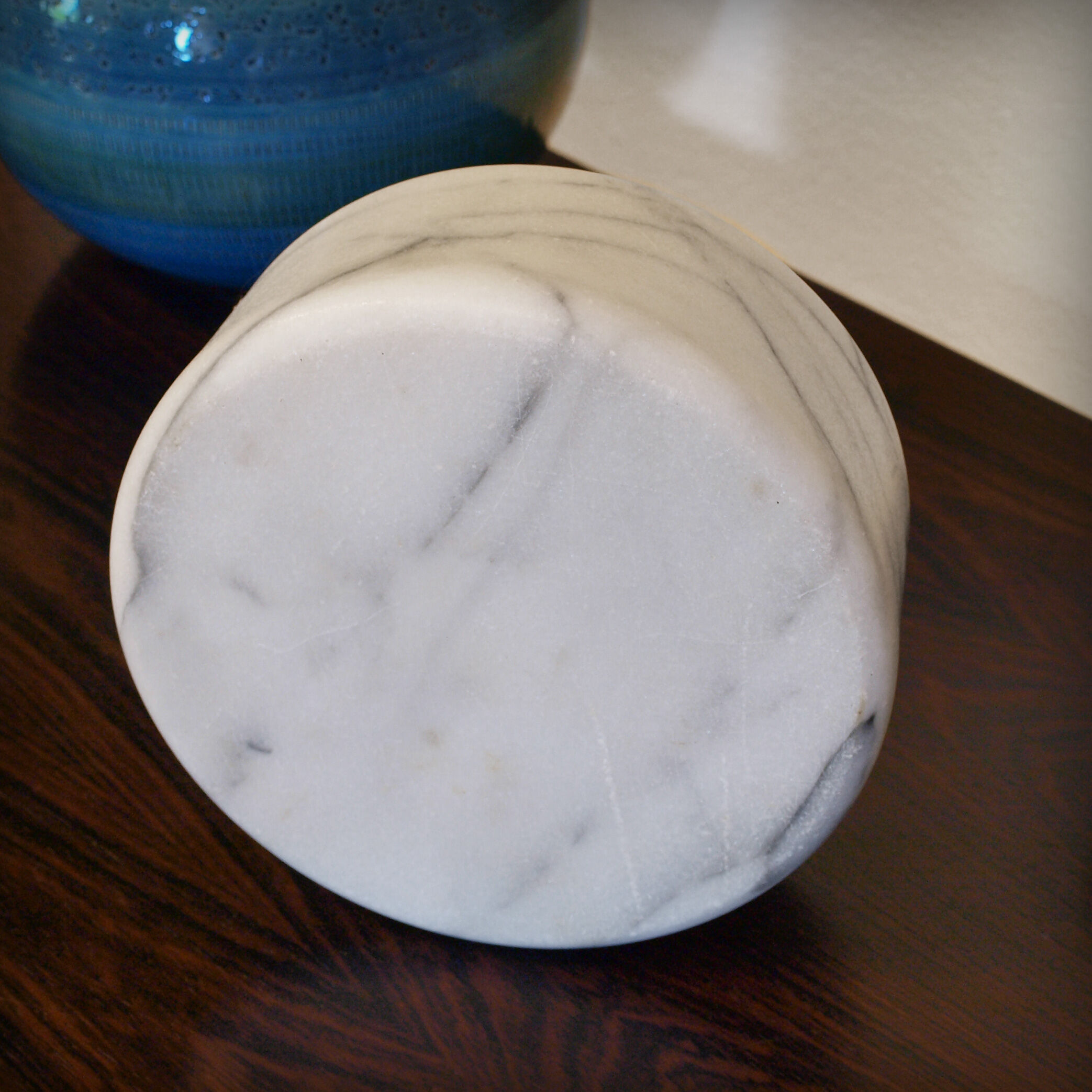 Carrara marble fruit cup