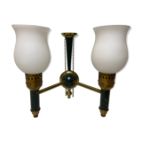 Wall wall light in gilded brass and white opalines