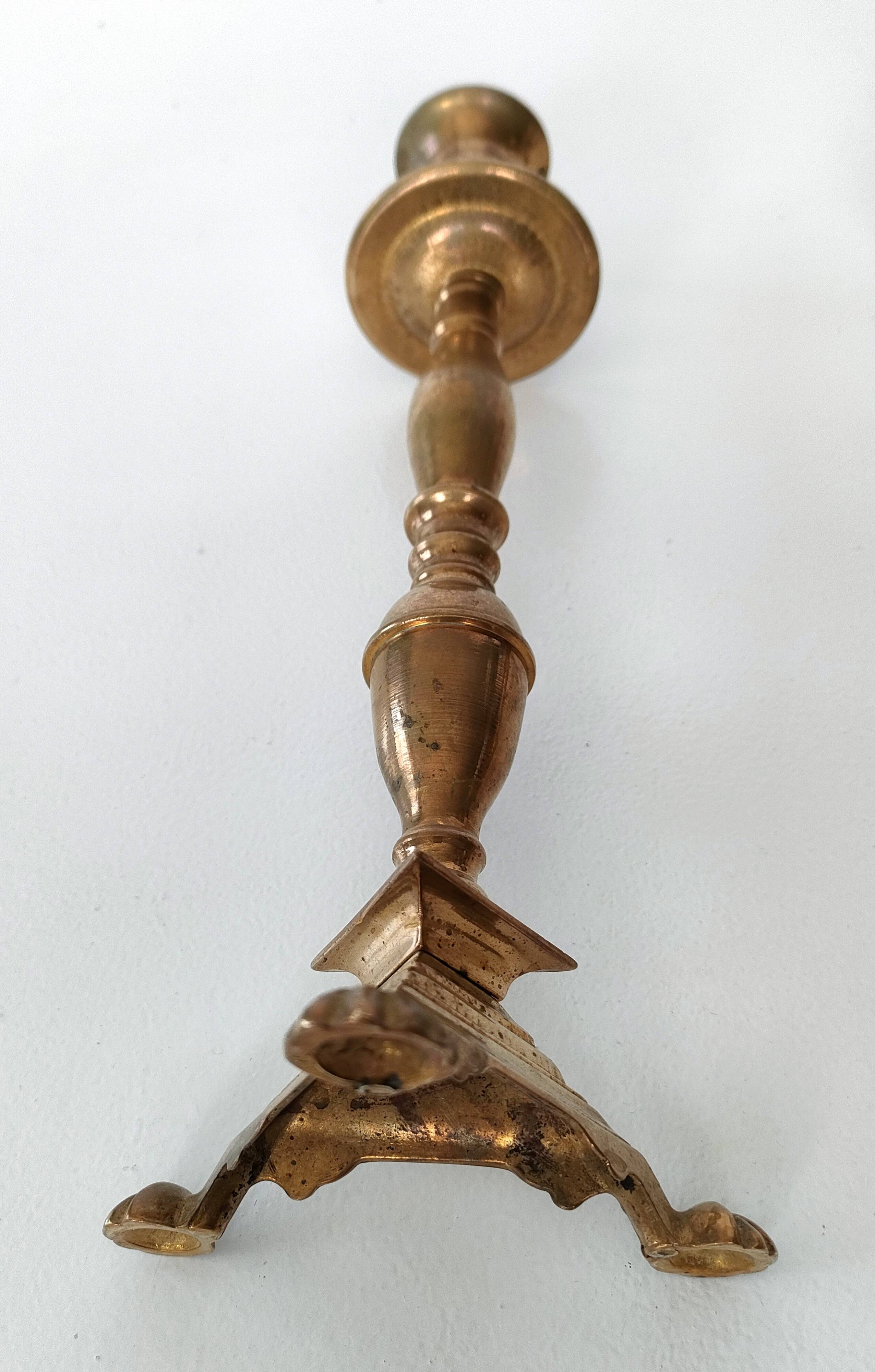 Pair of tripod candlesticks with lion's paws - Napoleon III - 19th century