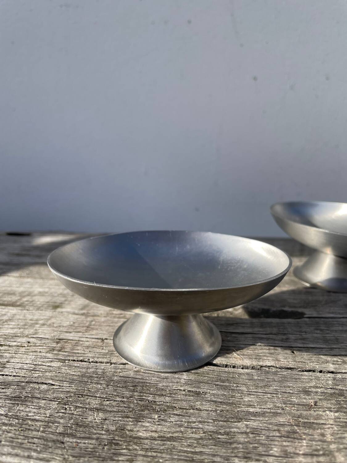 6 oval brushed stainless steel cups