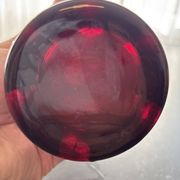 Vase en cristal rubis