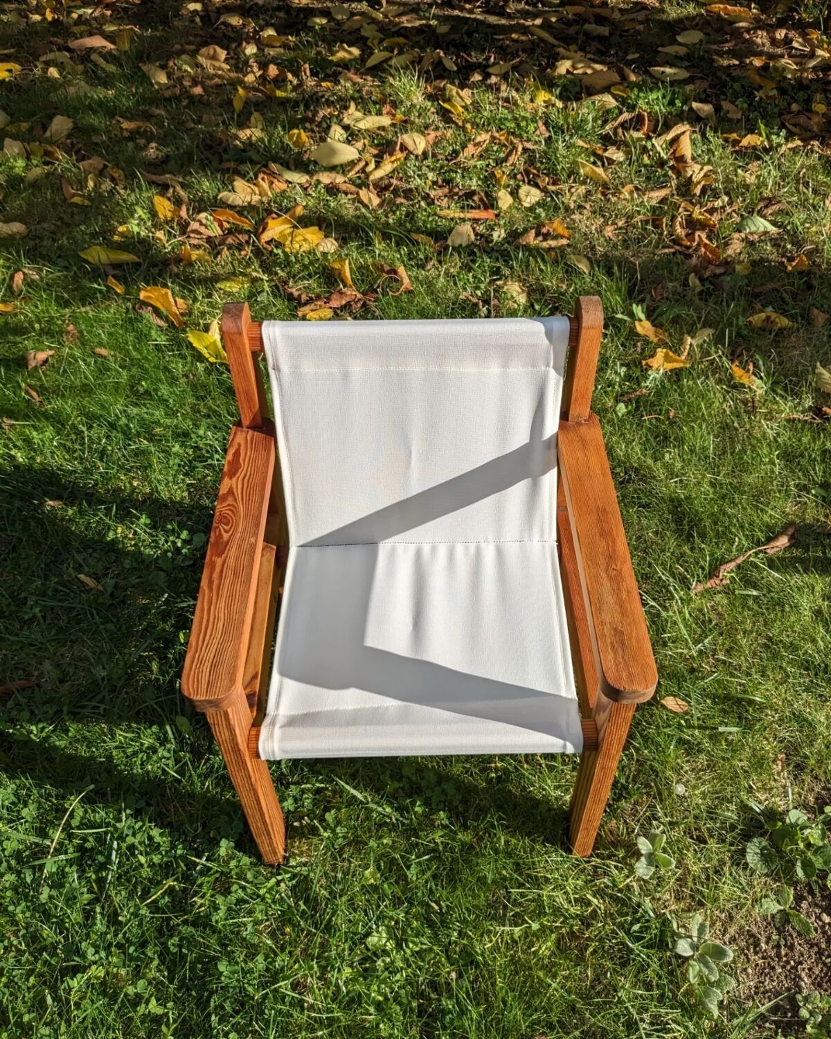 Pine chair for children