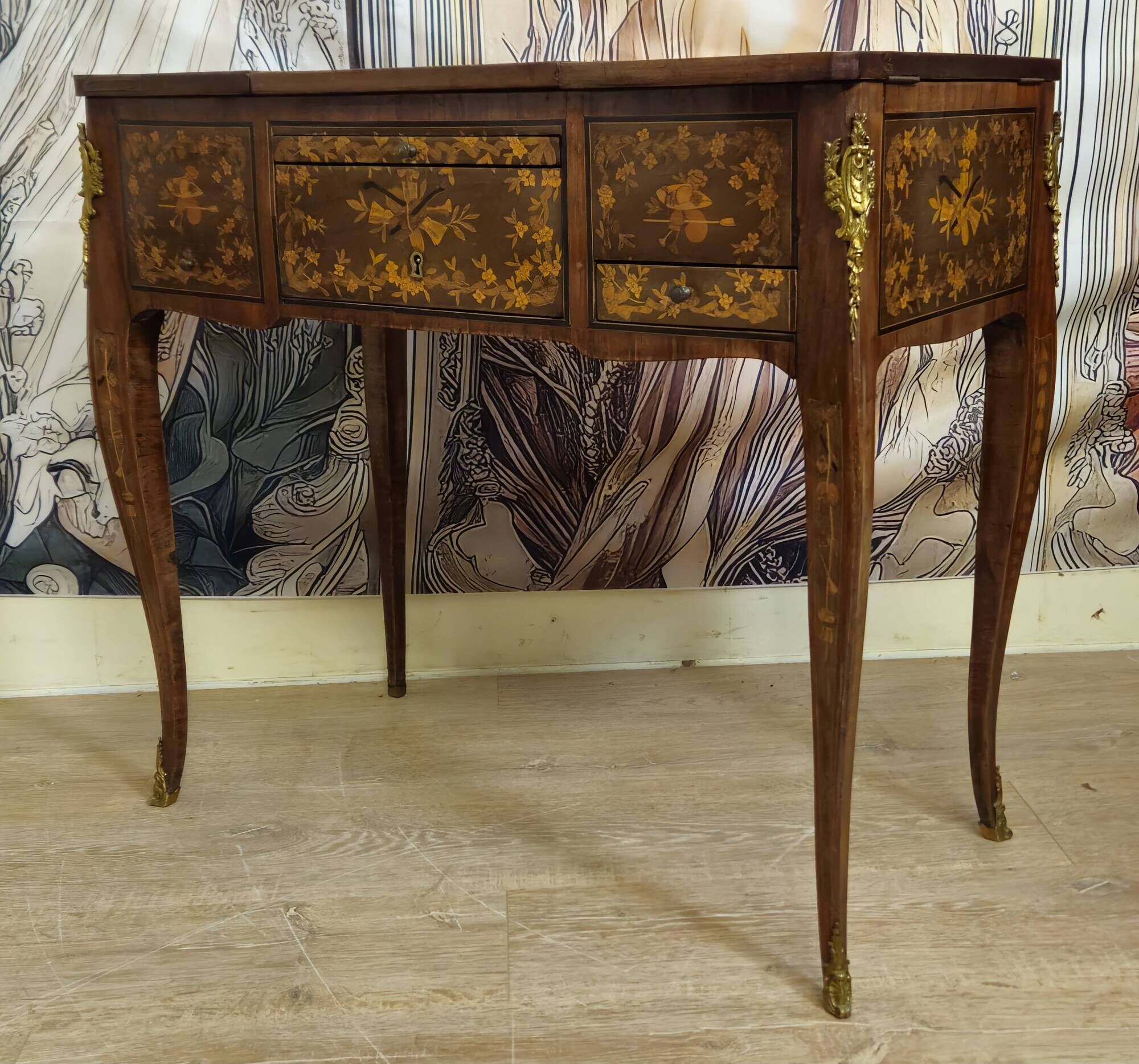 Powdered marquetry, French work from the Louis XV Transition period.