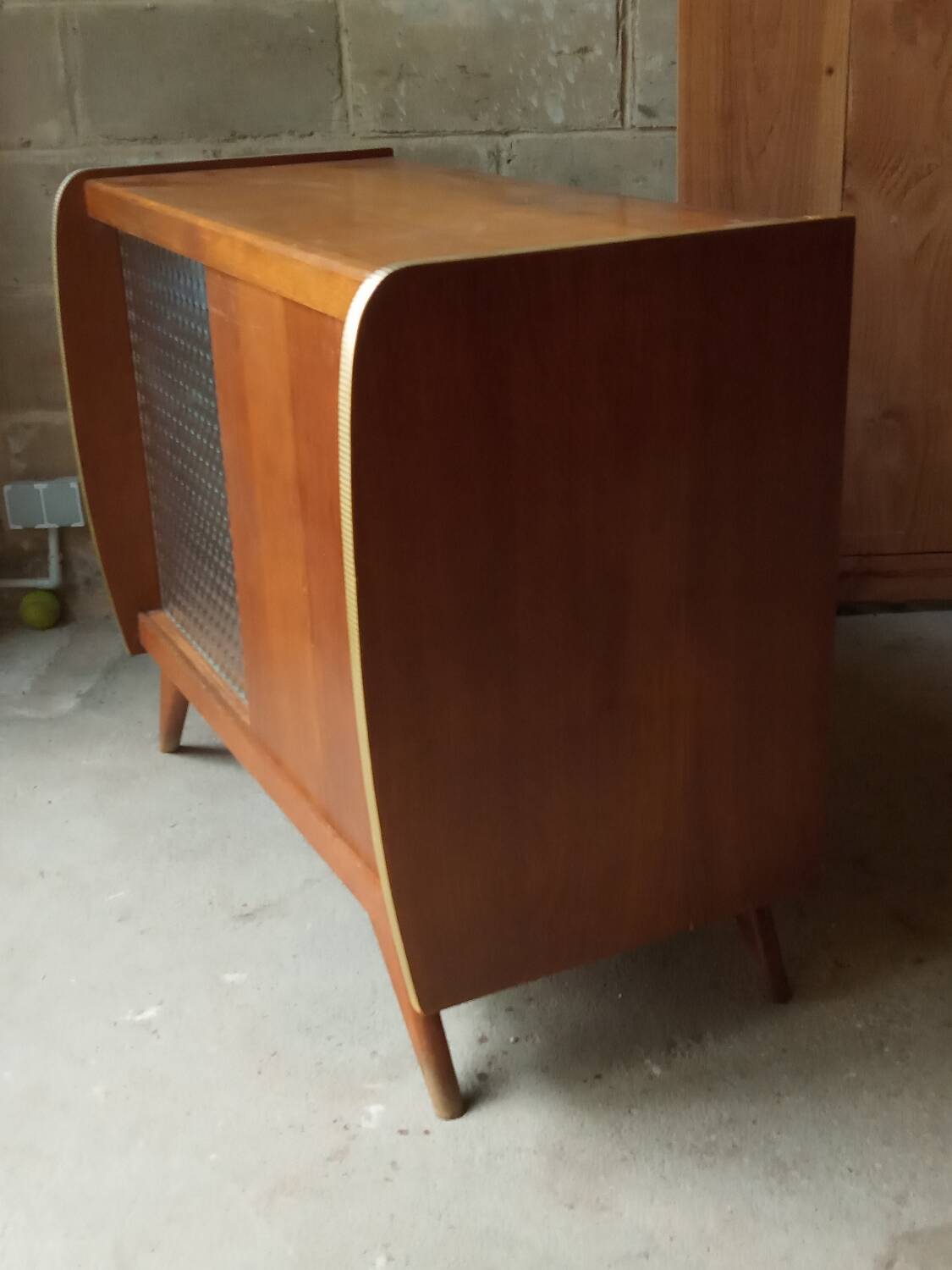 Vintage sideboard with compass feet