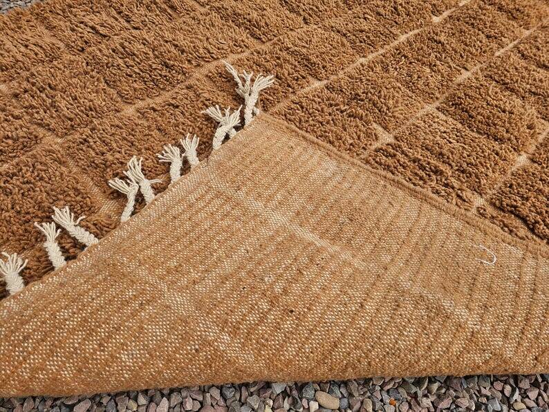 Berber Moroccan rug 250cm x 150cm