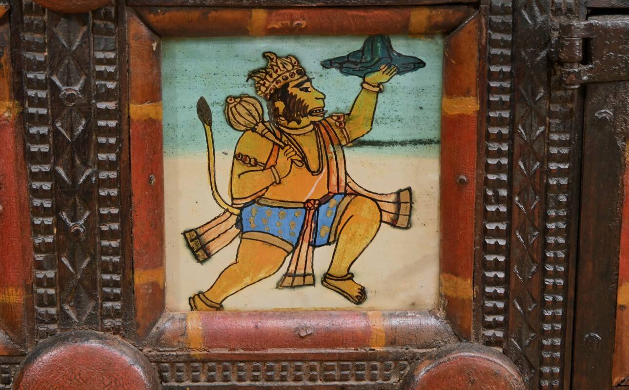 Manjoosh Commercial Furniture in Exotic Wood, India – Early 20th Century