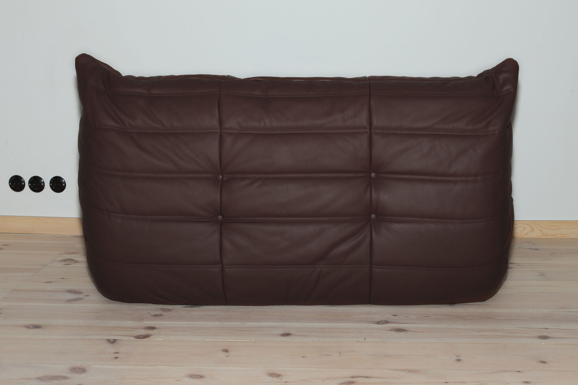 Togo sofa model designed by Michel Ducaroy 1973