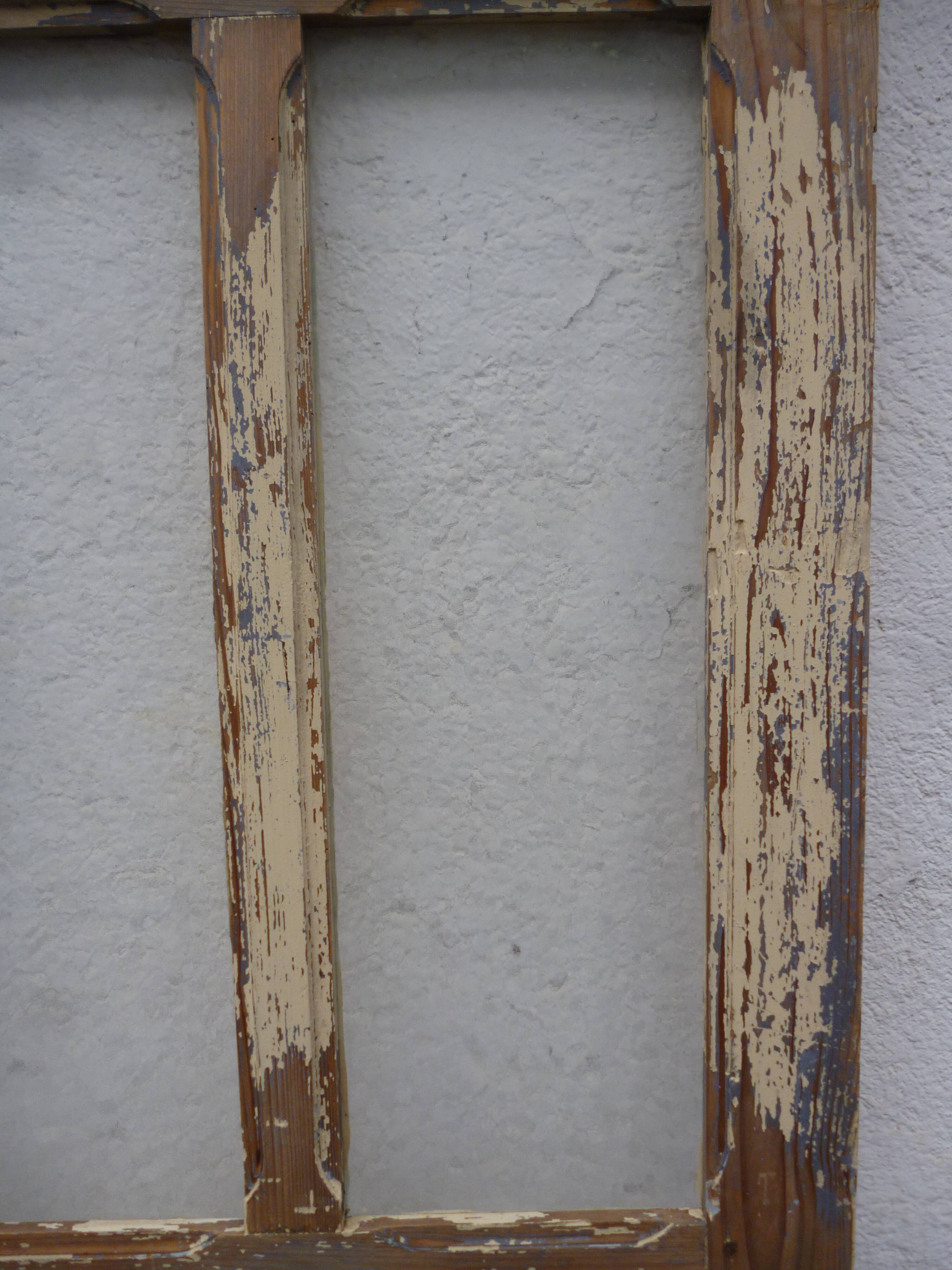 Wooden door old patina