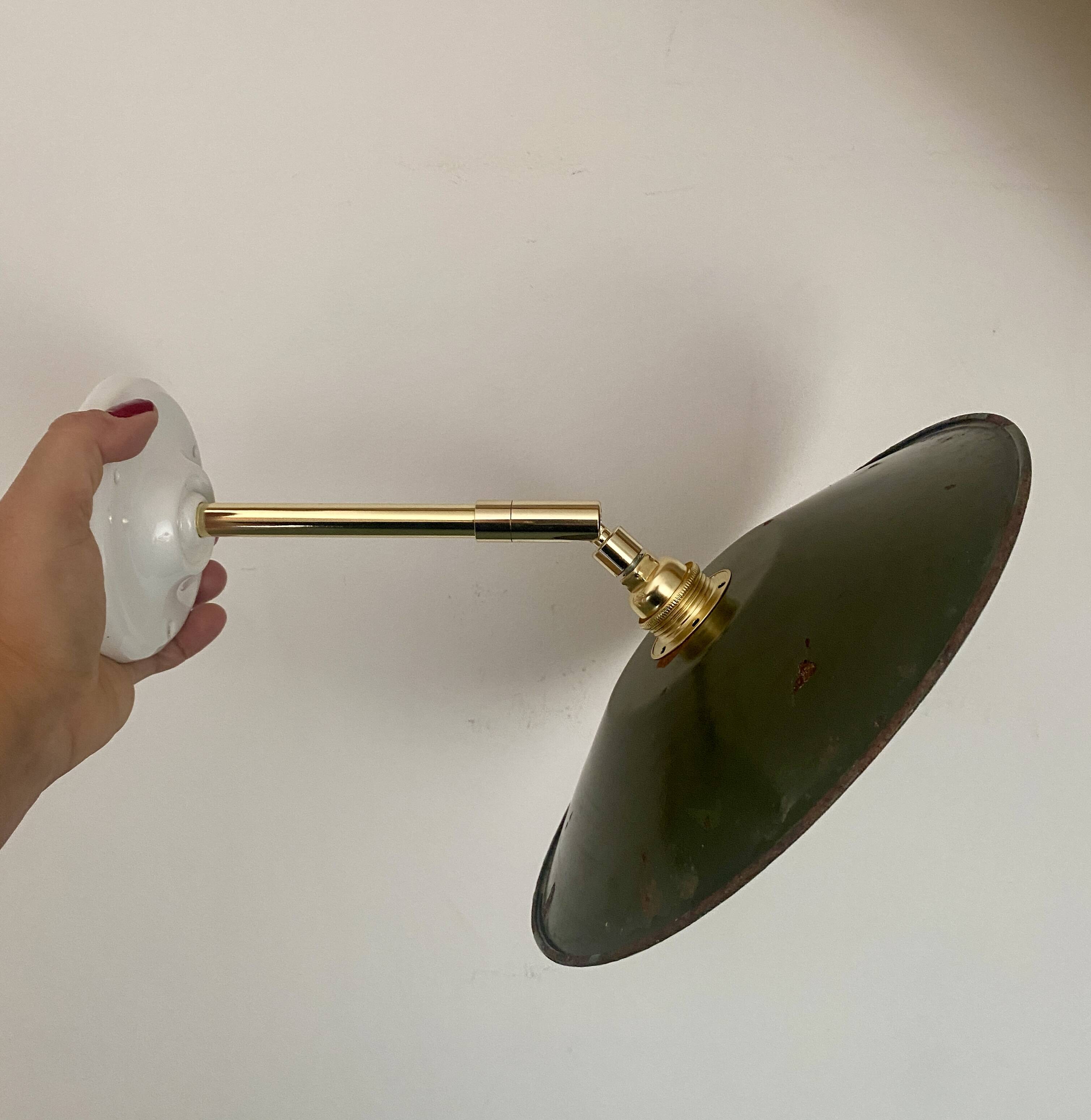 Vintage green enamelled sheet metal wall lamp shade - 3 -